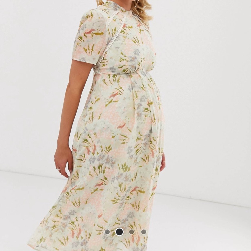 Maternity dress